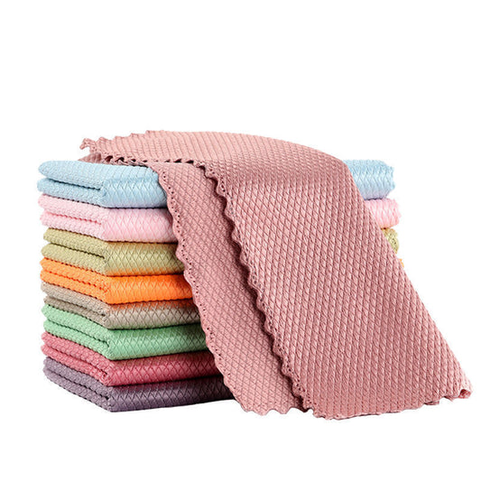 Nano Scale Streak-Free Miracle Cleaning Towel